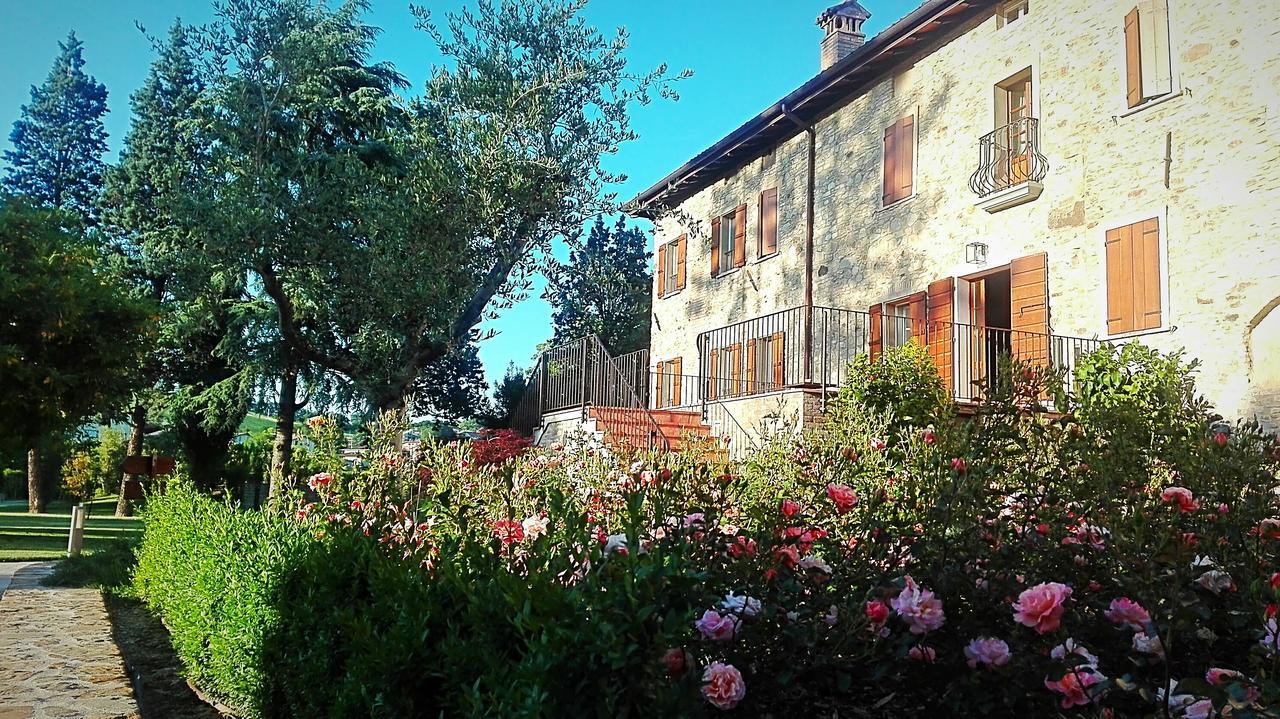 Borgo Cadonega Hotell Viano Exteriör bild